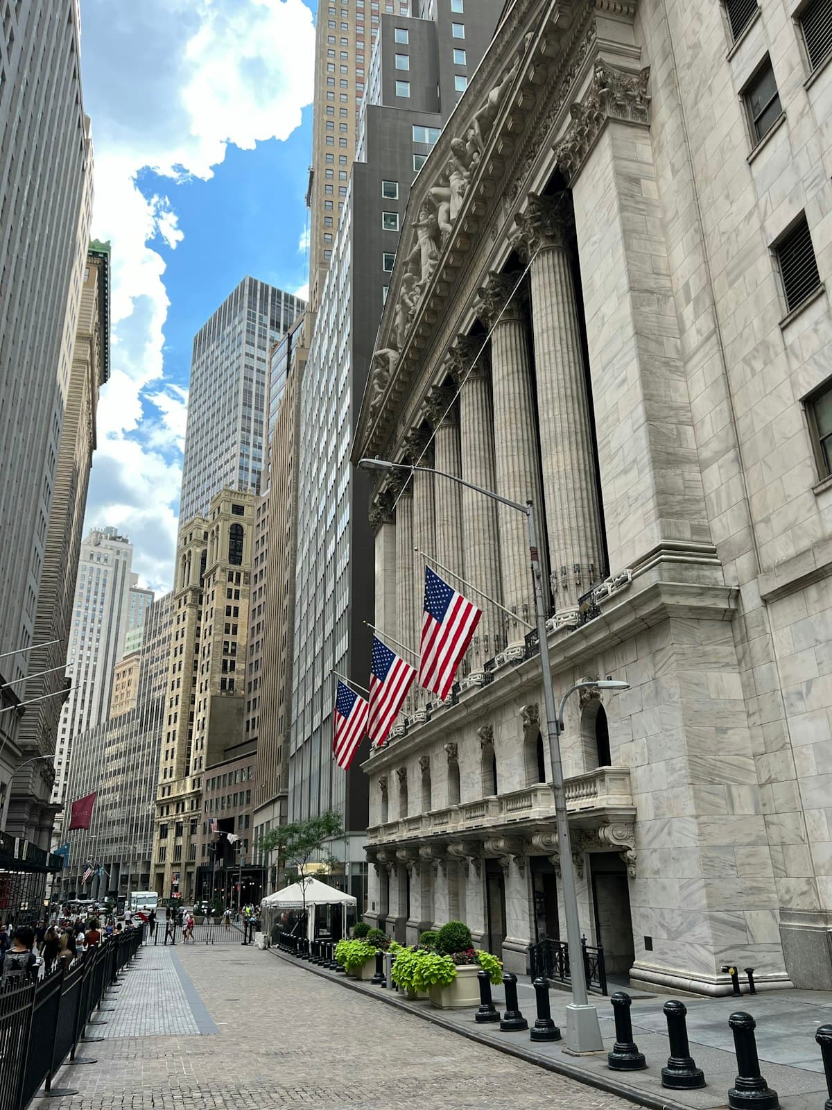 Wall Street, Manhattan's financial district — US investor visa